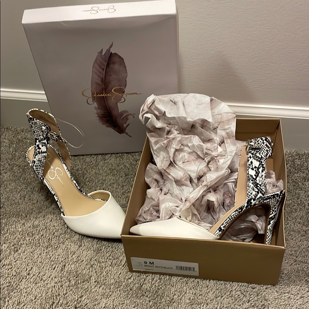 Jessica Simpson White and Black Designer Heels